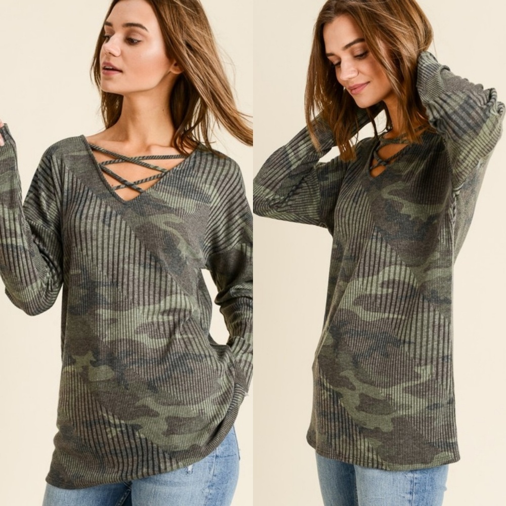 LAST 1! Camo criss cross ribbed tunic - Picture 3 of 7